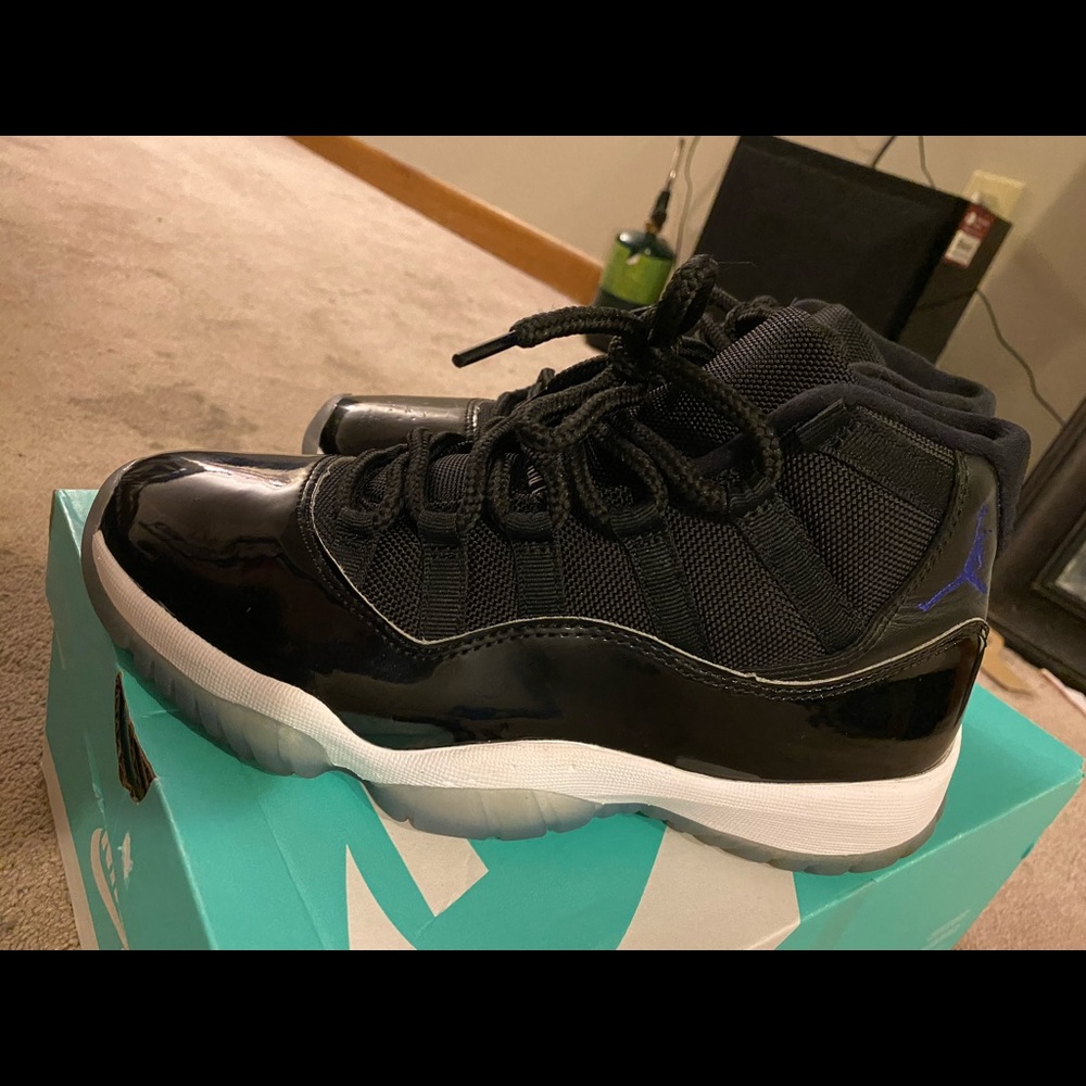Space jam 11s